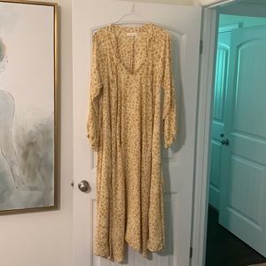 Natalie martin beautiful 100% silk champagne colored Fiore dress XL